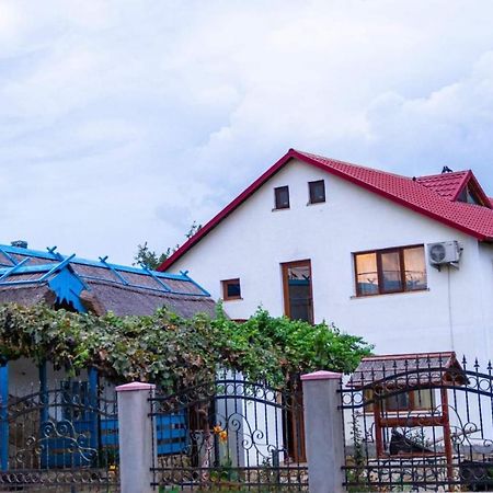 Hotel Casa Rasaritul Soarelui Sarichioi Esterno foto