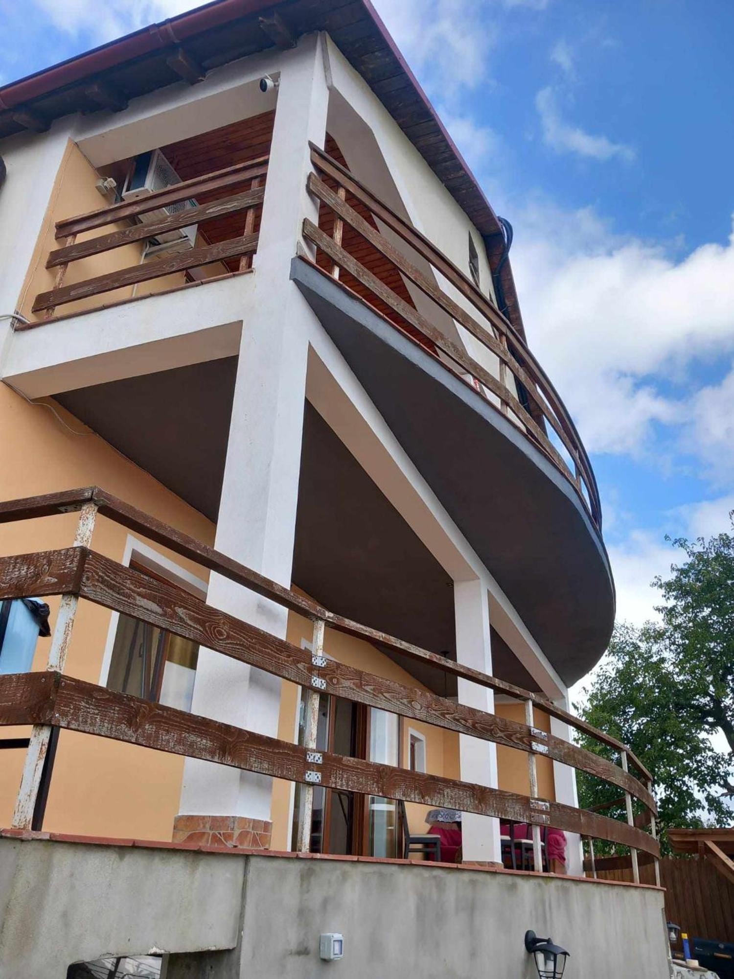 Hotel Casa Rasaritul Soarelui Sarichioi Esterno foto