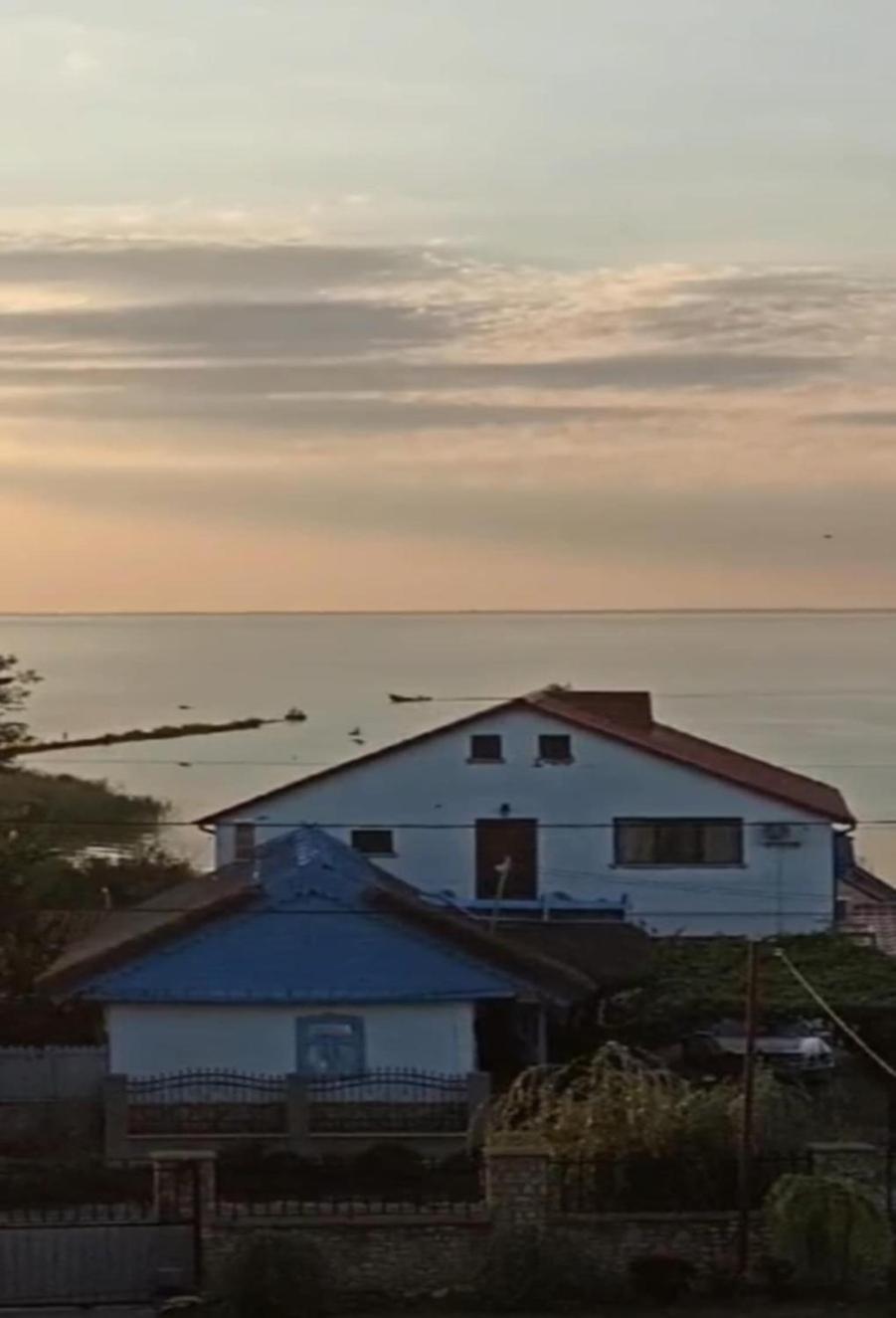 Hotel Casa Rasaritul Soarelui Sarichioi Esterno foto